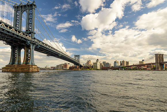 _DSC395421LR