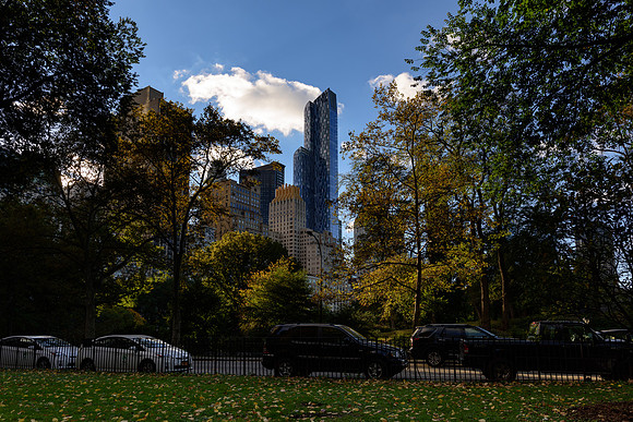 DSC_357847LR